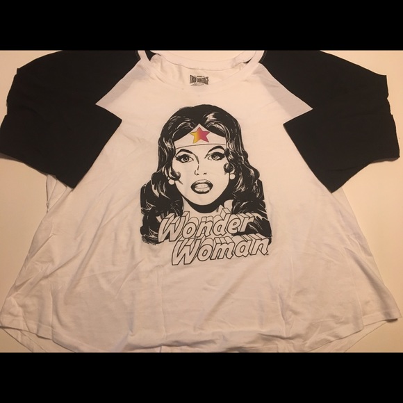 Lot of Torrid Tops - Picture 6 of 7